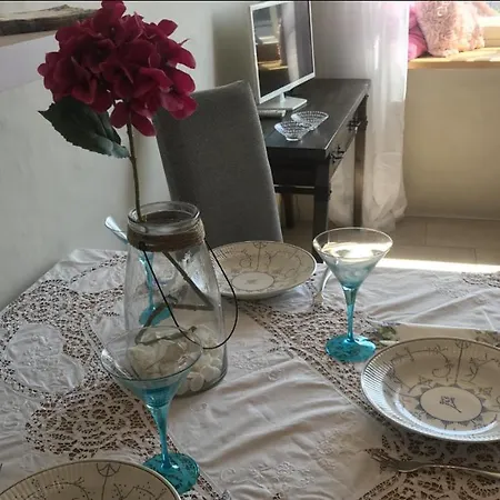 Cozy Oldtown With Magnific View 아파트 탈린