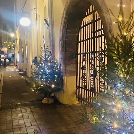 Cozy Oldtown With Magnific View